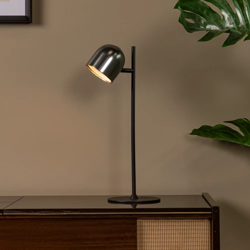 Lucide SKANSKA RECH - Lampe de bureau Rechargeable Intérieur/Extérieur - Batterie/Piles - LED Dim. - CCT - 1x3W 3000K/6000K - IP44 - Fer gris - ambiance 1